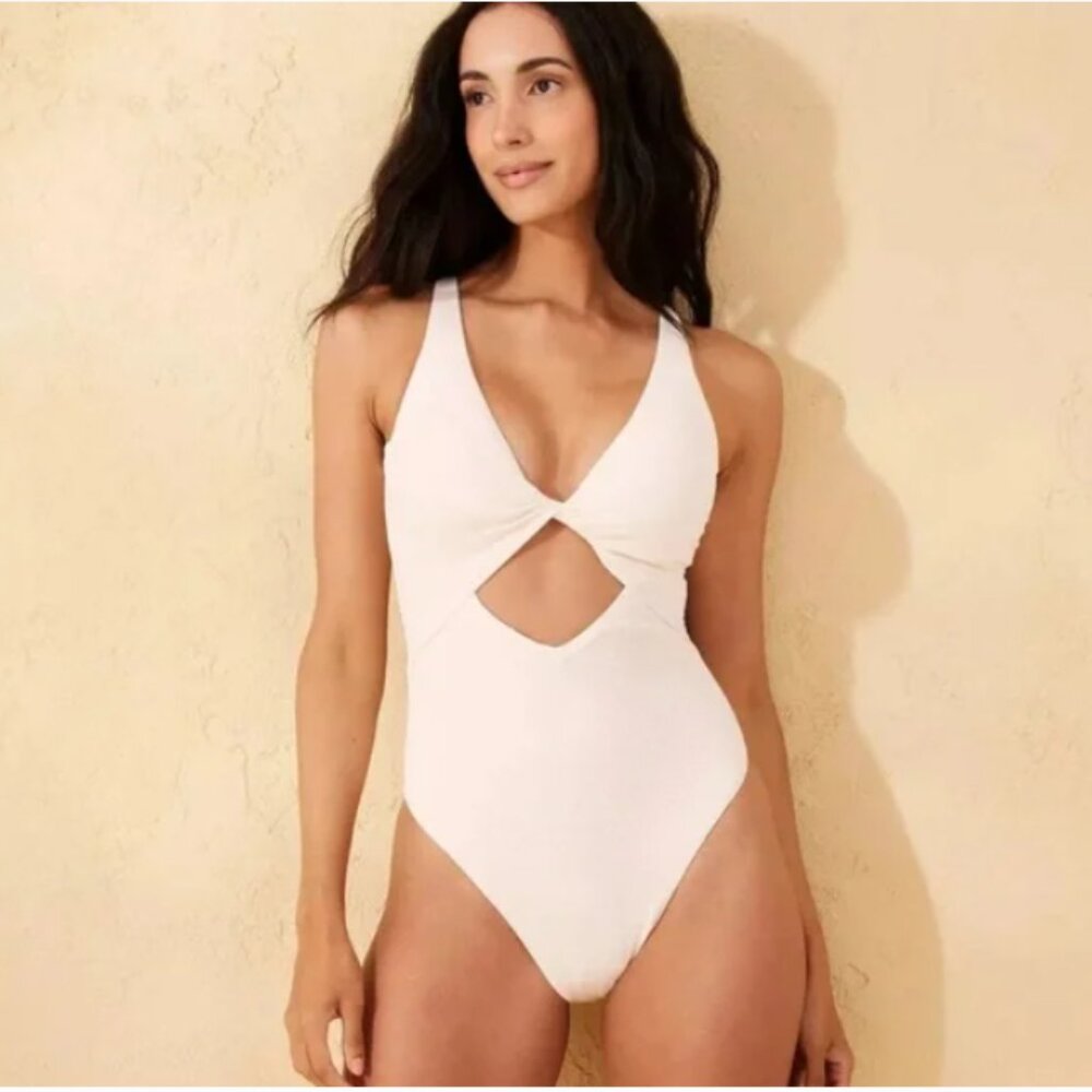 Shade & Shore NWT Cream One Piece Cutout High Leg Cheeky Swimsuit - Size M (8-10